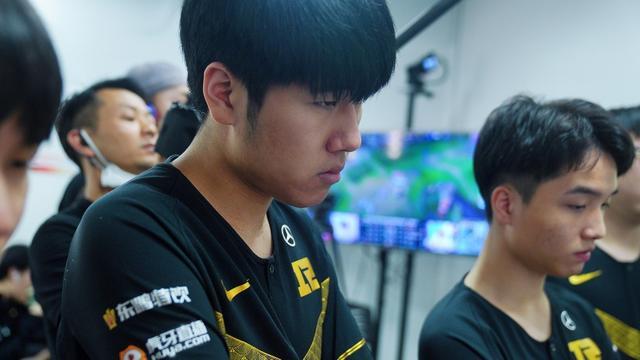 过积极的比 过积极的比