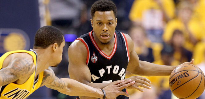 球员同时离 球员同时离