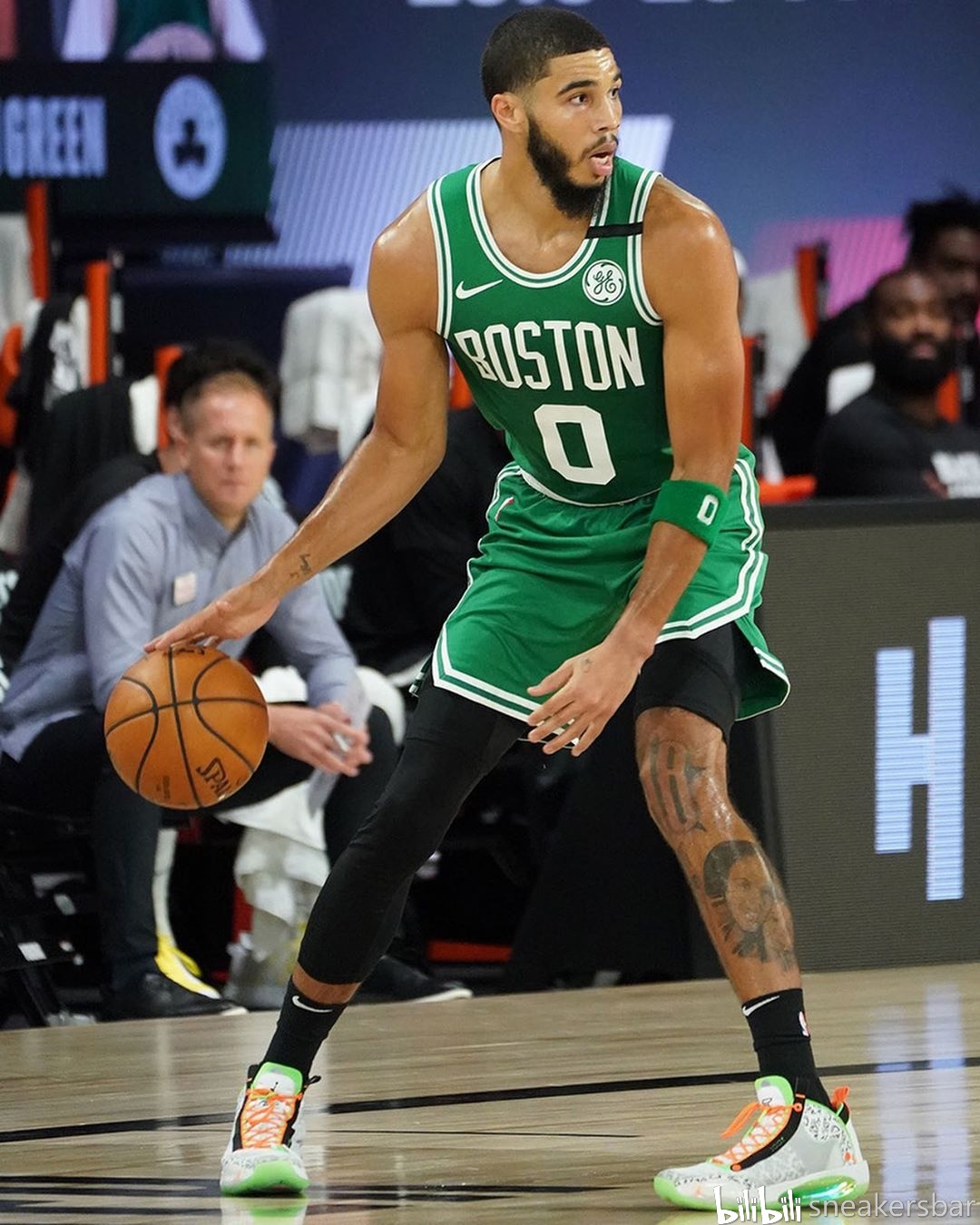 这一事件凸 这一事件凸