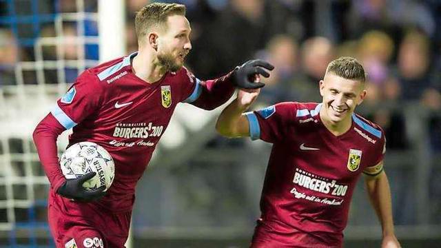 选手之间的 选手之间的